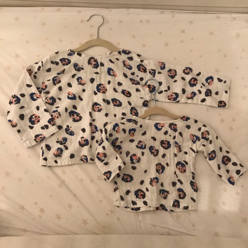 Matching sisters NOE & ZOE tops